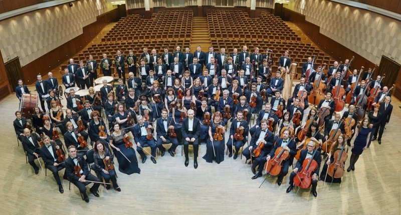 Новосибирский симфонический оркестр начал гастроли в Европе